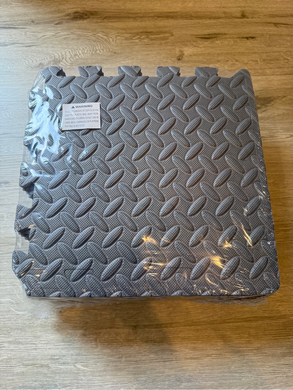 Gray Interlocking Cushioned Foam Floor Tiles Padding Comfort Playroom Relaxing - Picture 7 of 12